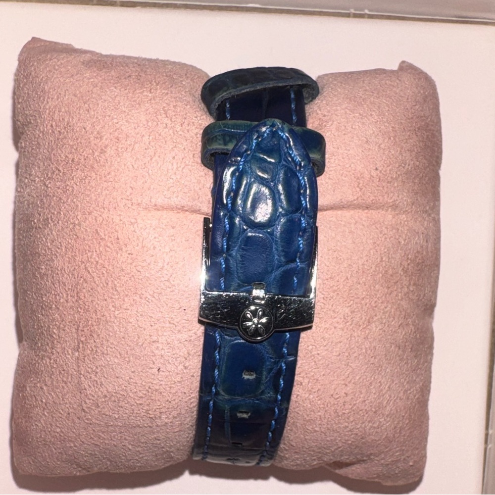 Rectangular Blue Stone Dial Leather Strap Watch - Picture 3 of 3
